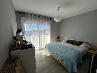  Appartement à louer 4 pièces 54 m²