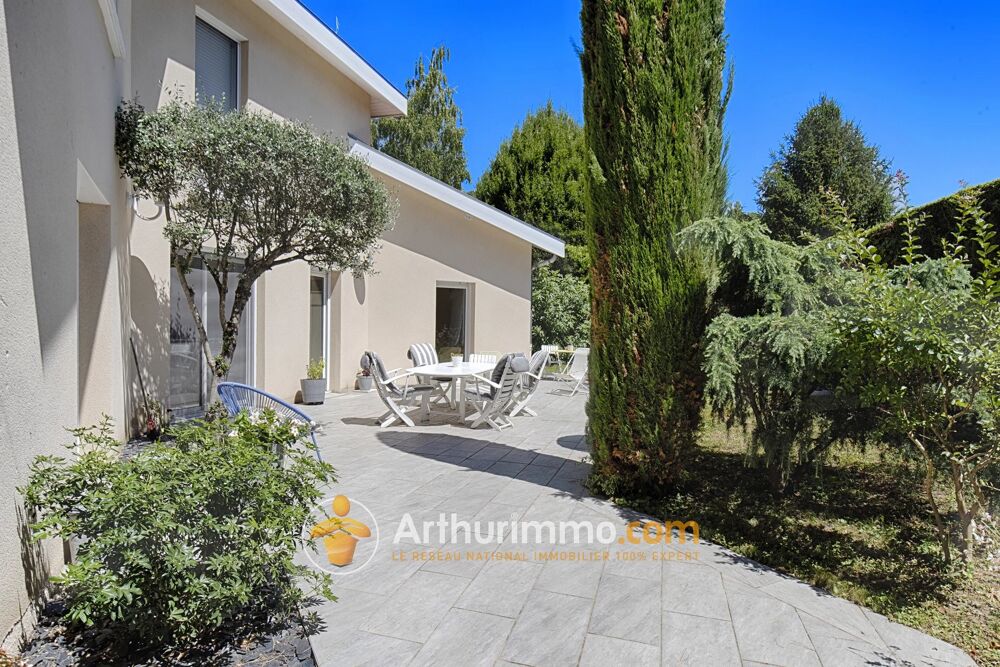 Vente Maison Maison familiale de 165 m² avec jardin – Bourgoin-Jallieu Bourgoin-jallieu