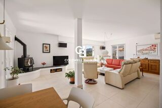  Villa � vendre 7 pi�ces 215 m�
