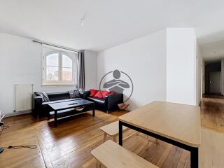  Appartement à louer 2 pièces 96 m²