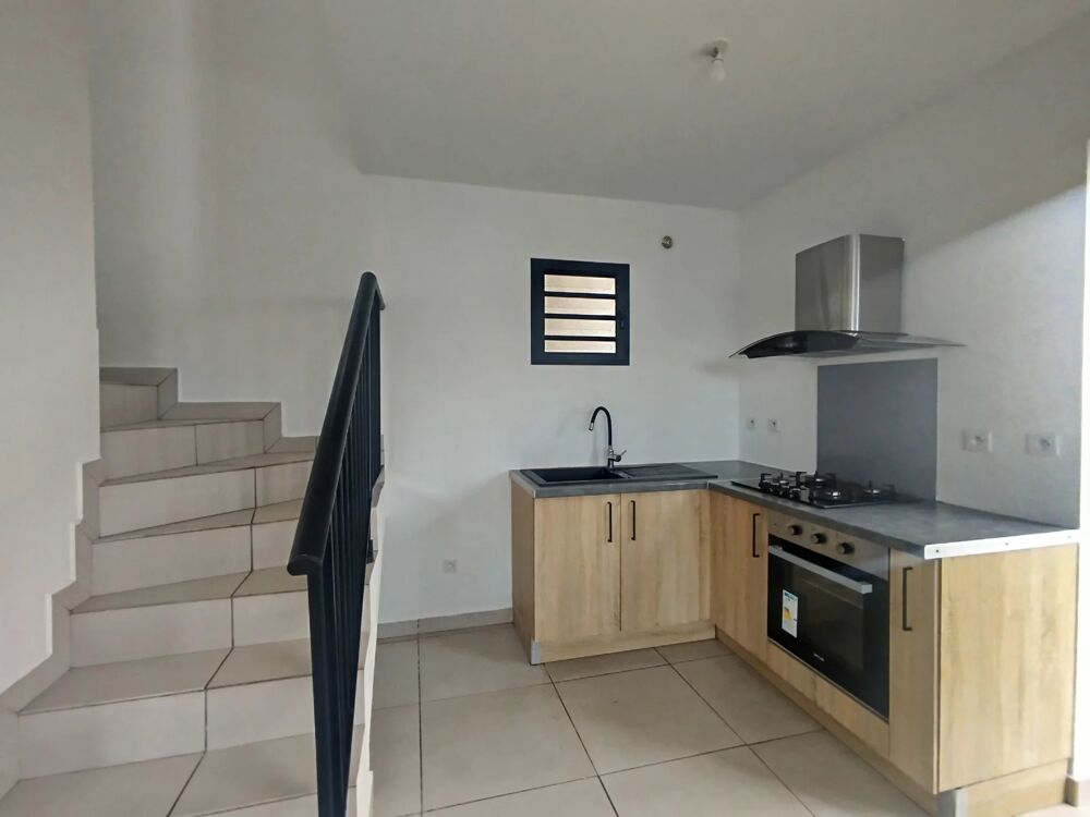 Vente Maison Maison F3/4 avec étage – La Rivière Saint-Louis La rivière