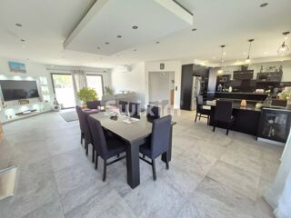  Maison � vendre 5 pi�ces 184 m�