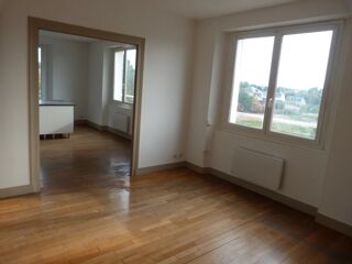  Appartement à louer 4 pièces 108 m²