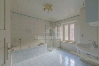  Immeuble � vendre 6 pi�ces 165 m�