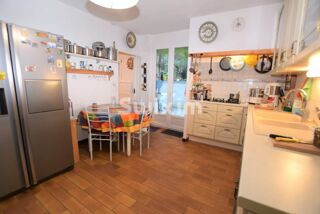  Maison à vendre 15 + pièces 430 m²