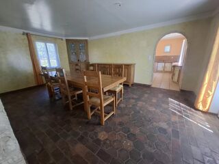  Maison à vendre 15 + pièces 300 m²