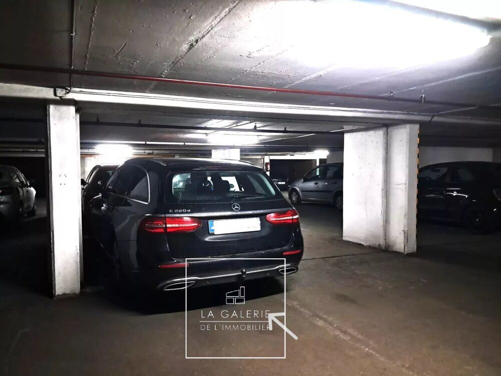 Vente Parking/Garage Parking idéalement placé, rue de La Tour Paris 16 à vendre Paris 16