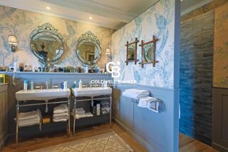  Maison  vendre 6 pices 315 m