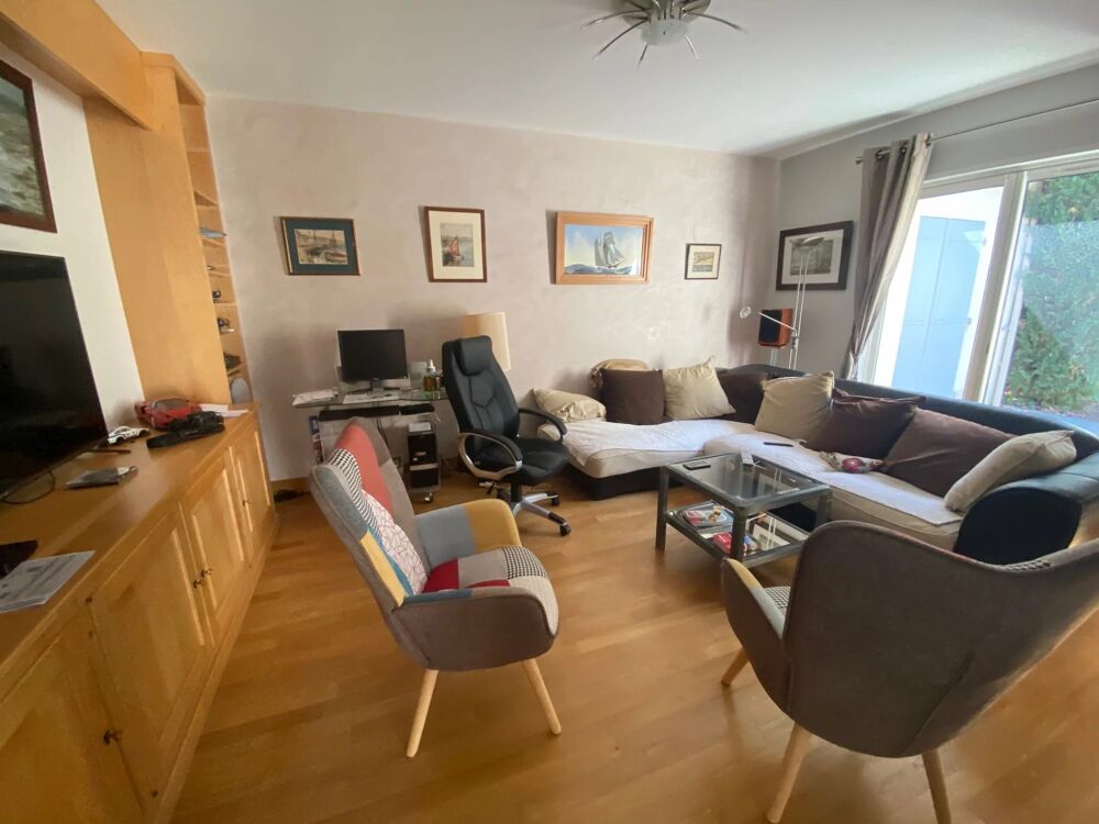 Vente Maison Belle maison de 191 m² avec piscine à Aulnay Aulnay