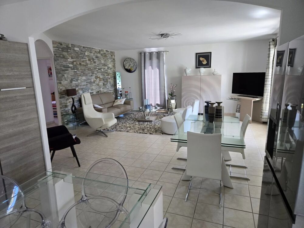  vendre  Maison Bormes-les-Mimosas (83230)