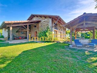  Maison � vendre 9 pi�ces 217 m�