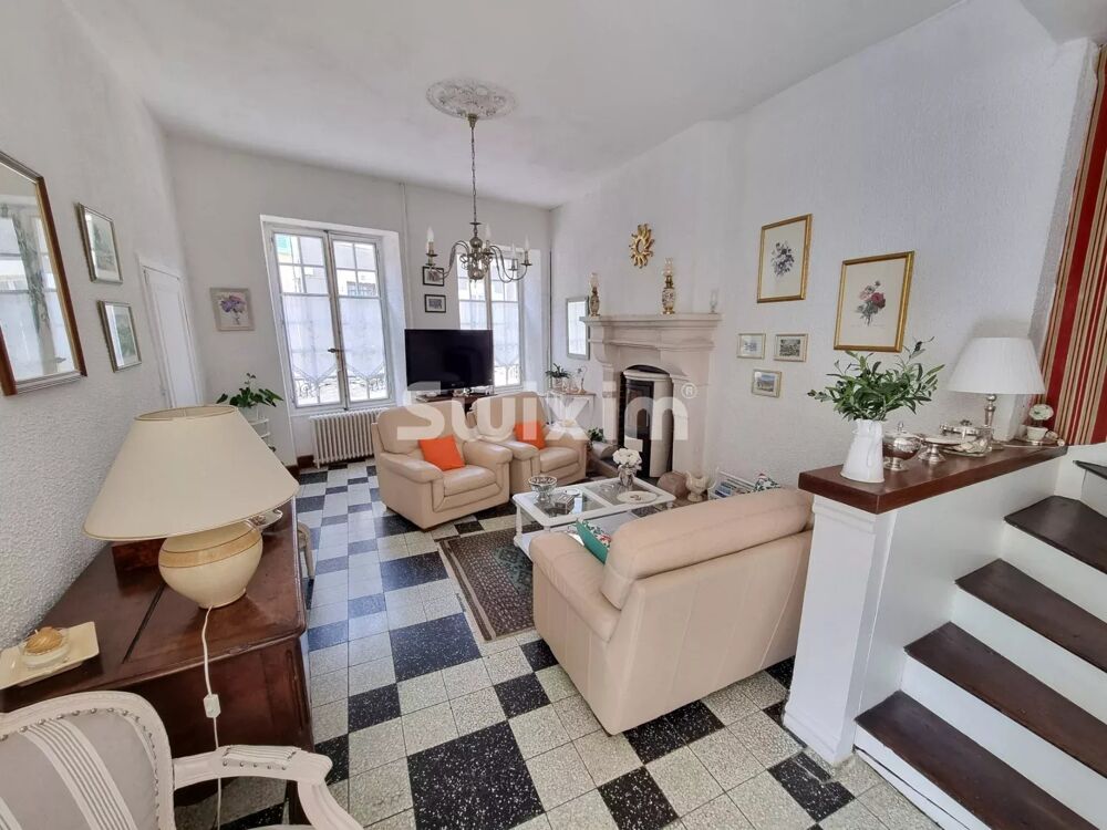 Vente Maison Maison de 5 chambres à Varzy avec cour, garage et véranda Varzy