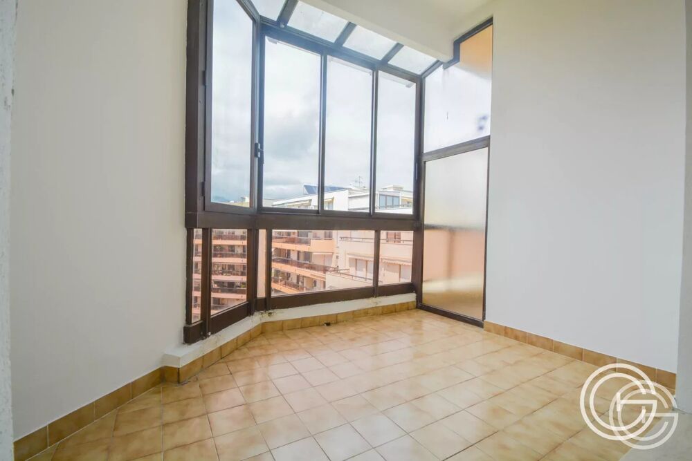 Location Appartement STUDIO MEUBLE - 10 FELIX FAURE - NICE MASSENA Nice