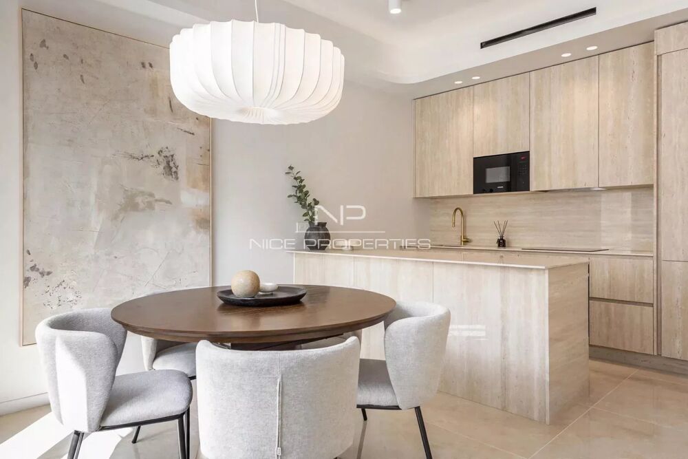 Nice, Victor Hugo, 3 pièces balcon, un écrin de 87 m2, rare
