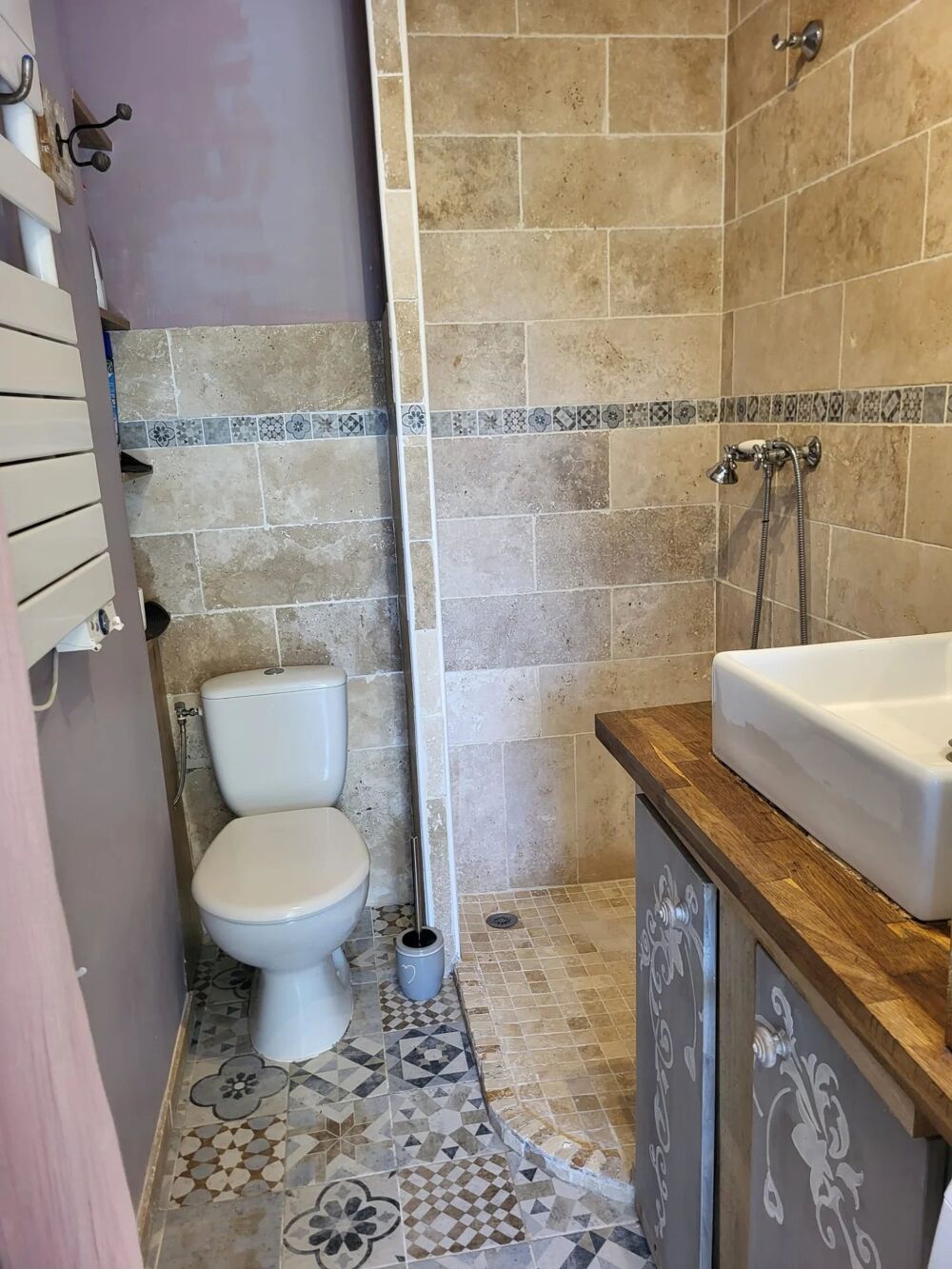 Location Appartement Deux pièces de 22m² avec parking et terrasse Levens