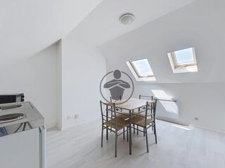  Appartement à louer 2 pièces 17 m²