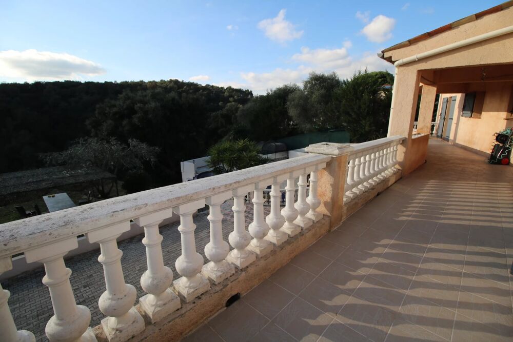 � vendre  Maison Peymeinade (06530)