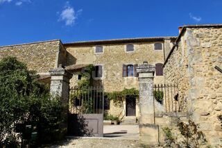  Maison  vendre 8 pices 300 m