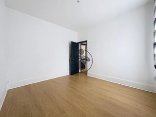  Appartement à louer 3 pièces 89 m²