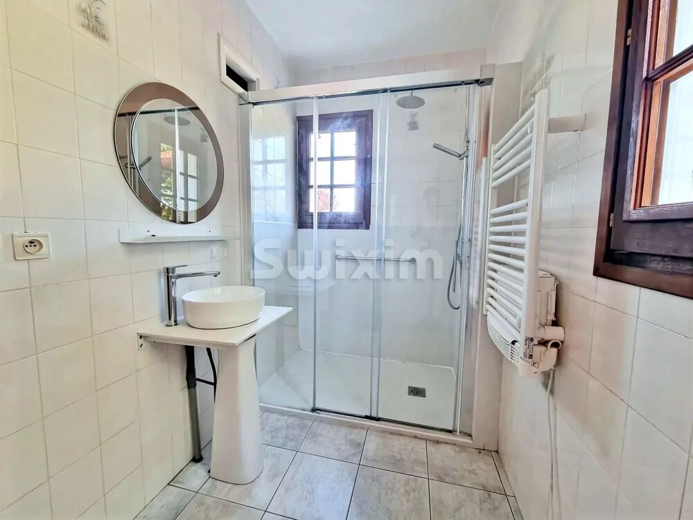  vendre  Maison Cambo-les-Bains (64250)