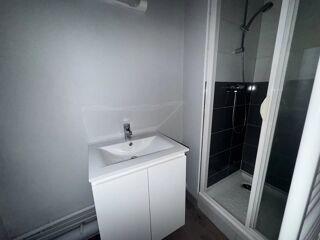  Appartement à louer 2 pièces 50 m²