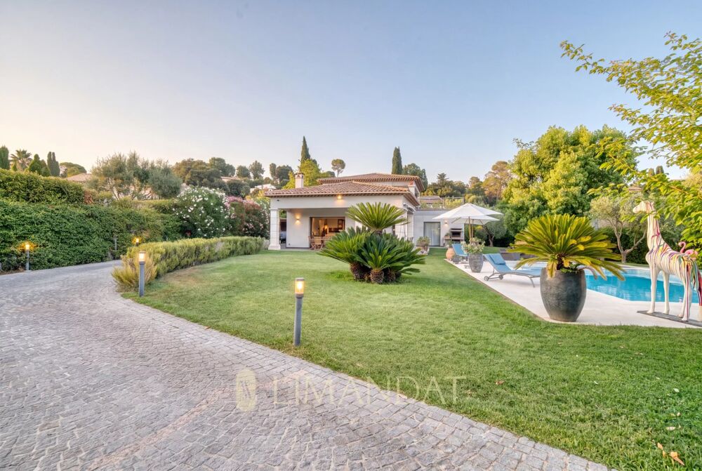 La Colle sur Loup - Villa neo provencale - 292 m2 - 4 chambres -