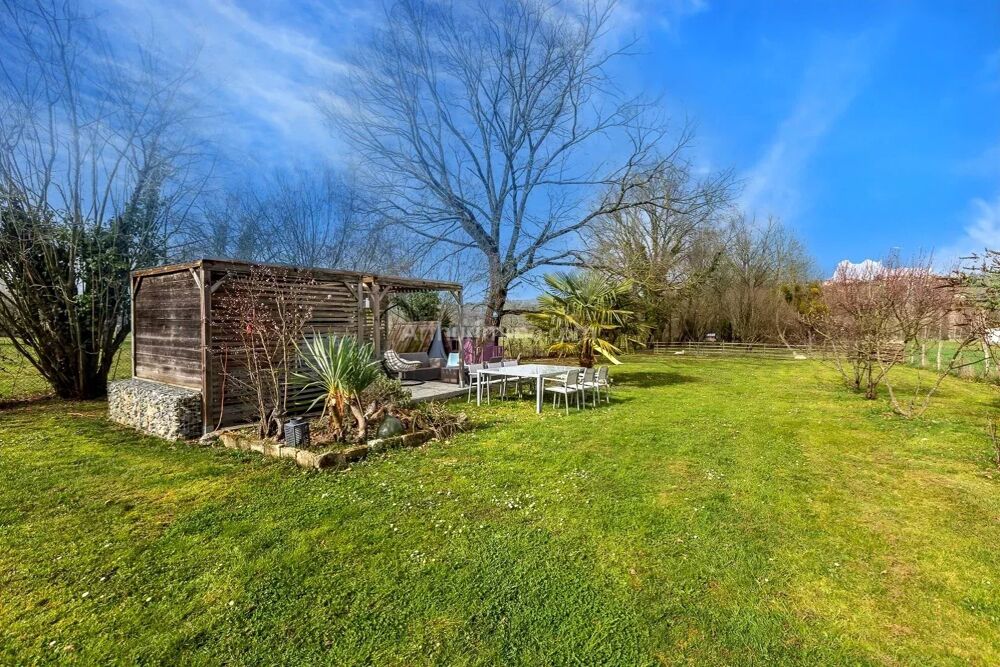 Vente Maison Maison 140 m² + Dépendances sur 3200 m² Les avenières veyrins-thuellin