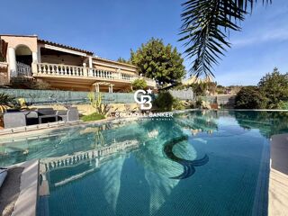  Maison � vendre 12 pi�ces 275 m�