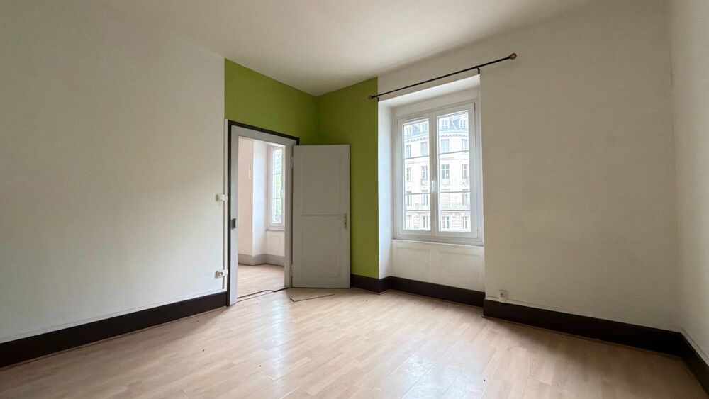 Vente Appartement Strasbourg Halles 3 pièces 74,6m2 / Immeuble rénové Strasbourg