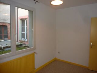  Appartement à louer 2 pièces 61 m²