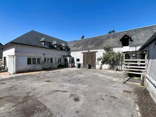  Immeuble à vendre 8 pièces 380 m²