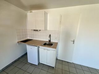  Appartement à louer 1 pièce 34 m²