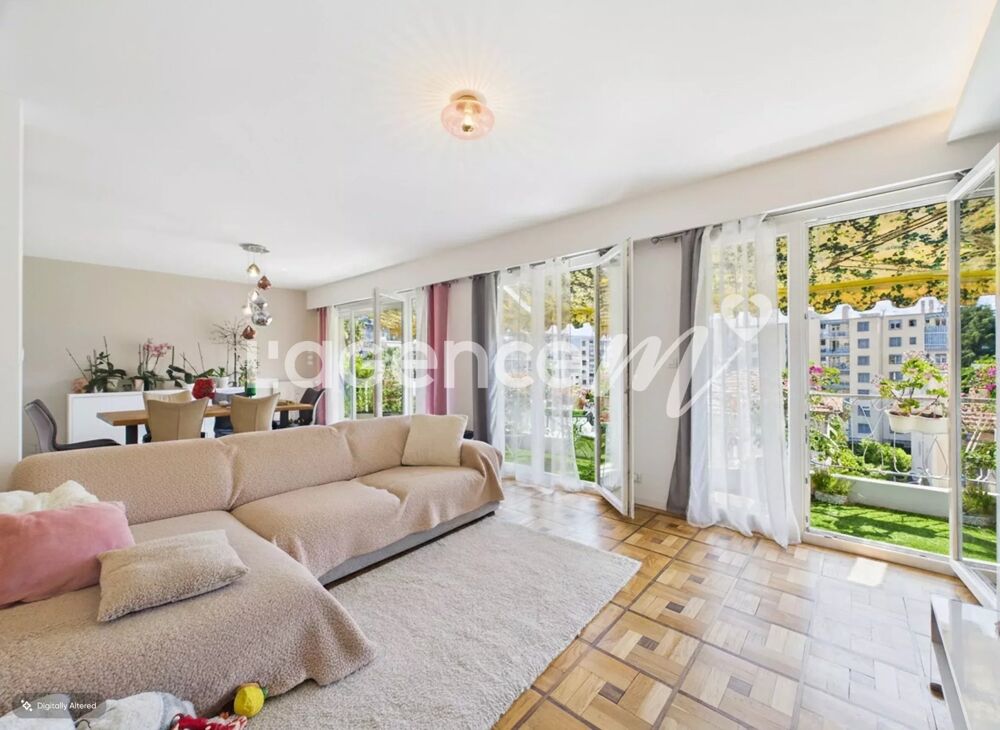 Vente Appartement NICE ESTIENNE D'ORVES 5P 119 m² - Dernier étage, traversant Nice