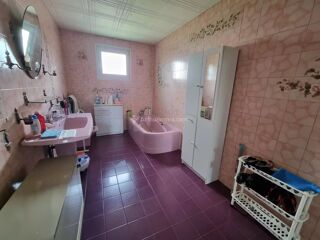  Maison � vendre 8 pi�ces 293 m�