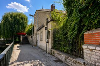  Maison à vendre 15 + pièces 522 m²