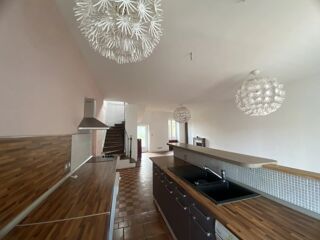  Maison  vendre 5 pices 161 m