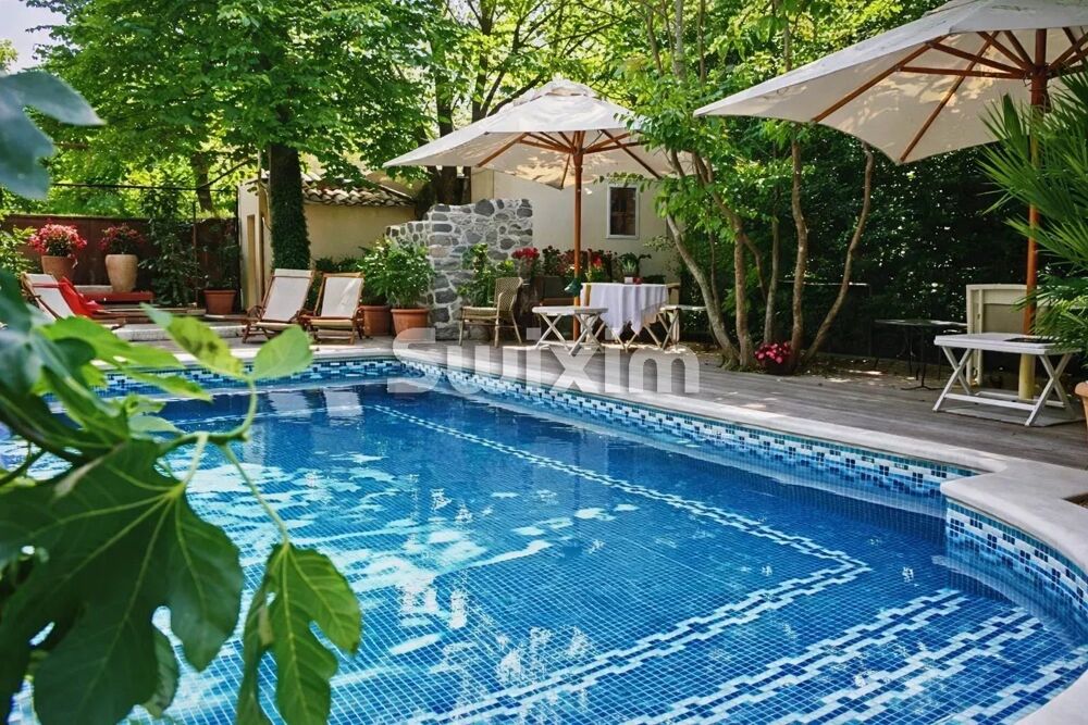 � vendre  H�tel Particulier Nyons (26110)