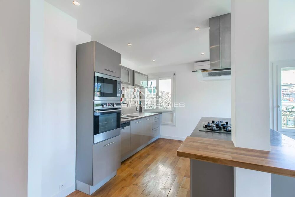 Nice Bas Cimiez, superbe duplex avec terrasse, cave et garage au