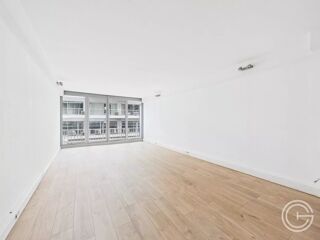   BUREAU 30m² - 5 GABRIEL FAURE - PROCHE MASSENA Nice