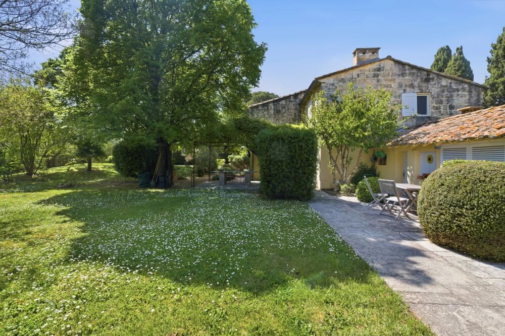 Vente Villa Mas rénové Campagne Arlésienne Arles