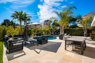  Villa � vendre 7 pi�ces 230 m�