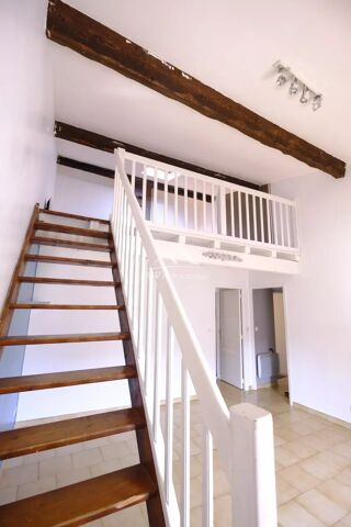  Immeuble � vendre 452 m�