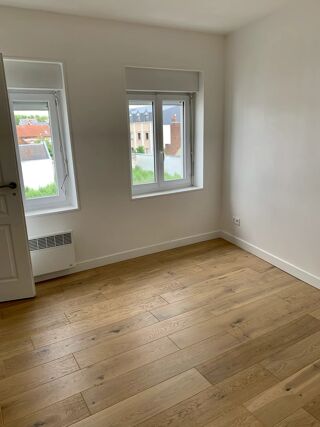  Appartement à louer 2 pièces 33 m²