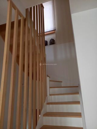  Maison à louer 4 pièces 125 m²