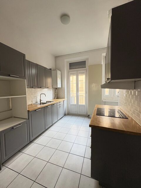  Appartement  louer 4 pices 105 m