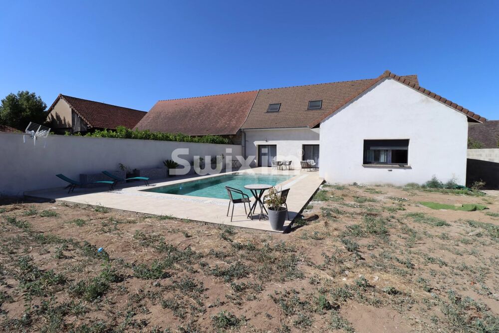 Maison contemporaine de 205 m² avec piscine à Épervans