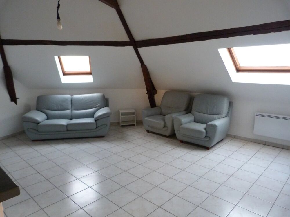Vierzon Centre-ville - T3 - 2 chambres - semi meublé