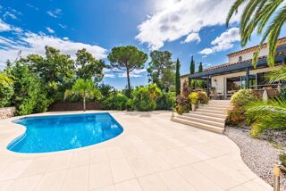  Villa à vendre 7 pièces 235 m²
