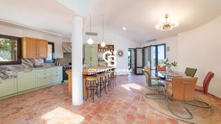  Maison � vendre 8 pi�ces 275 m�