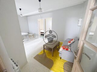  Appartement à louer 3 pièces 43 m²